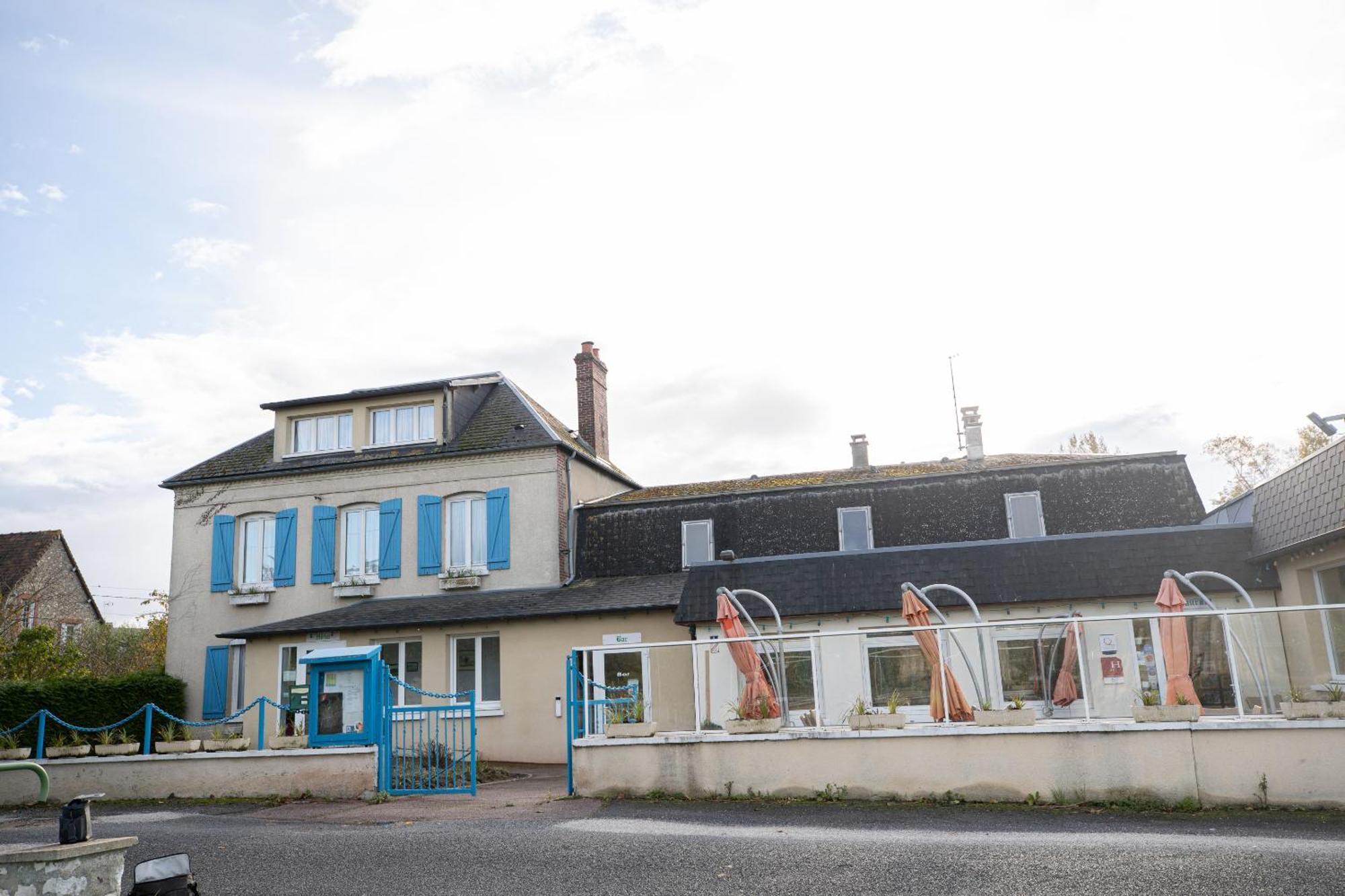 Hotel Restaurant des 4 Ecluses Gaillon Extérieur photo